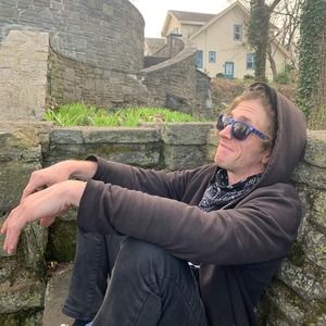 Meet your Posher, Justin